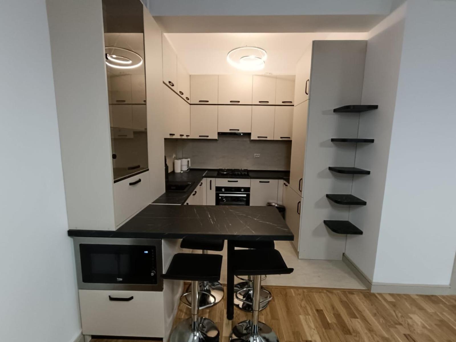 Near Airport 2 Rooms Apartments In Himson Ιάσιο Εξωτερικό φωτογραφία