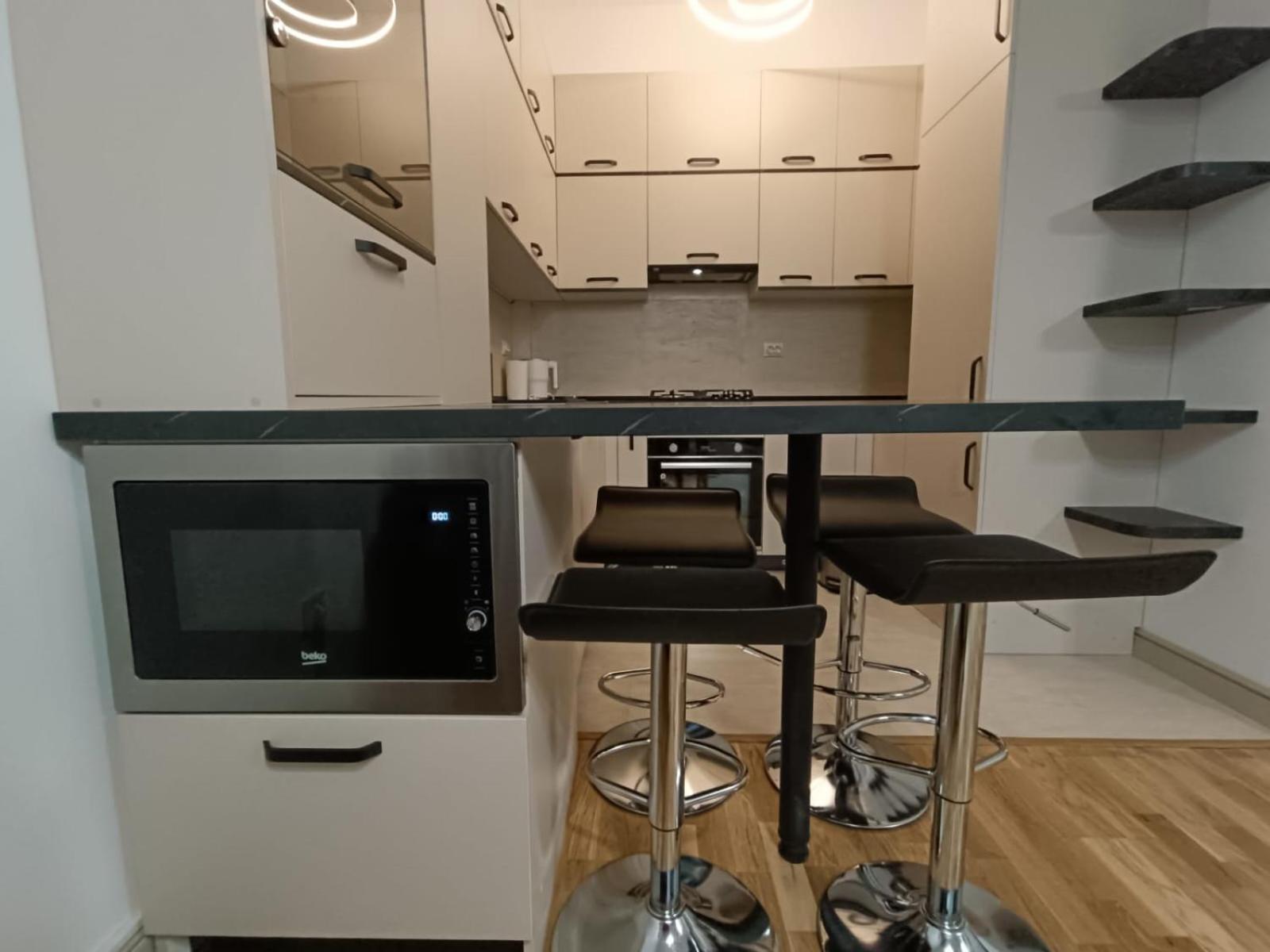 Near Airport 2 Rooms Apartments In Himson Ιάσιο Εξωτερικό φωτογραφία